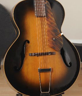 PG 43610: EPIPHONE 1940s ZENITH