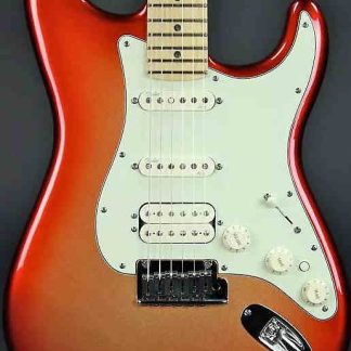 PG 4028B: 2010 FENDER AMERICAN DELUXE STRAT SSH