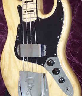 PG 37802: Fender American Vintage “1975 Reissue” Jazz Bass