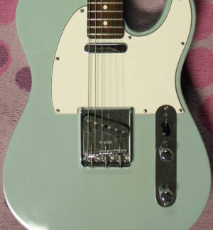 PG 1056: FENDER HIGHWAY ONE TELE