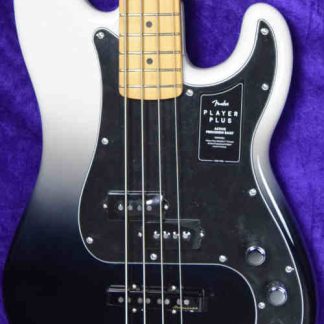 PG 13092: FENDER PLAYER PLUS ACTIVE P BASS