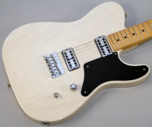 PG 1064: FENDER 2012 CABRONITA TELE