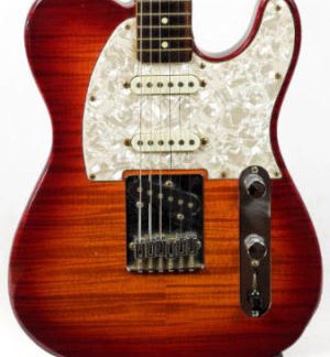 PG 1026: FENDER FOTO FLAME TELE