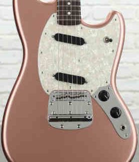PG 10976: FENDER AMERICAN PERFORMER MUSTANG