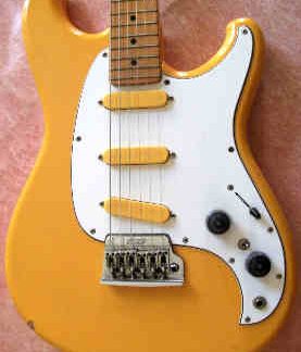 PG 13512: Ibanez 1983 Roadstar II RS-135 SSS