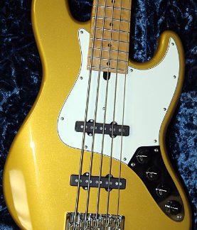 PG 906: MIKE LULL CUSTOM M5V BASS