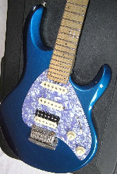 PG 39526: Music Man Silhouette Standard HSS