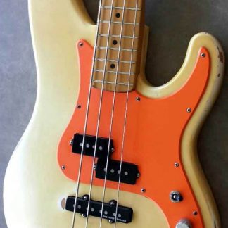 PG 419: FENDER 1991 PRECISION PLUS