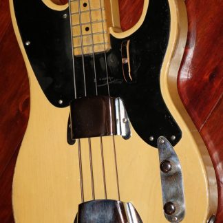 PG 92: FENDER ORIGINAL 1952 P BASS