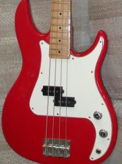 PG 326: Peavey 1989 Fury Bass