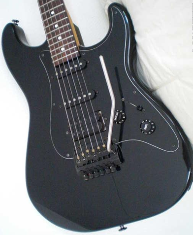 PG 249: CHARVEL  1986 MODEL 3
