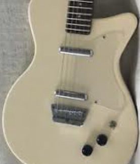 PG 813: DANELECTRO "'56 PRO"