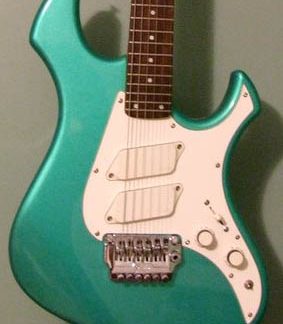 PG 3284: FENDER PERFORMER PF-555