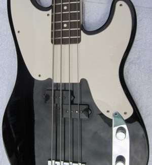 PG 1704: FENDER MIKE DIRNT TELE BASS