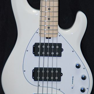 PG 34004: Music Man USA Stingray 5 String H H - 6 Bolt Neck