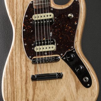 PG 10974: FENDER 2017 AMERICAN SPECIAL MUSTANG