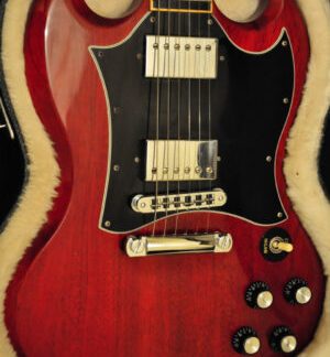 PG 2516: GIBSON 2008 SG Standard