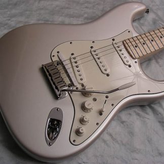 PG 4023: FENDER  "VG ROLAND" STRAT