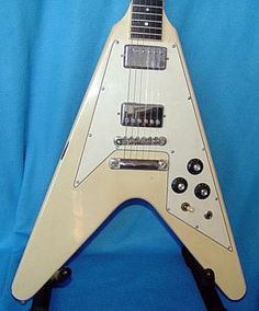 PG 2005: Gibson 1981 Flying V